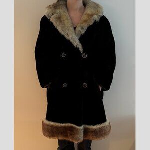 Vintage Hudson's Bay Company Long Thick Coat Lined Fur Pockets Trim M
